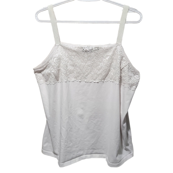 Avenue size 22/24 white camisole - Picture 1 of 9